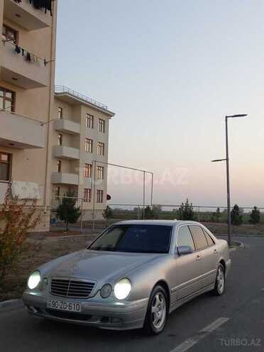 Mercedes E 220 1999, 422,000 km - 2.2 л - Bakı