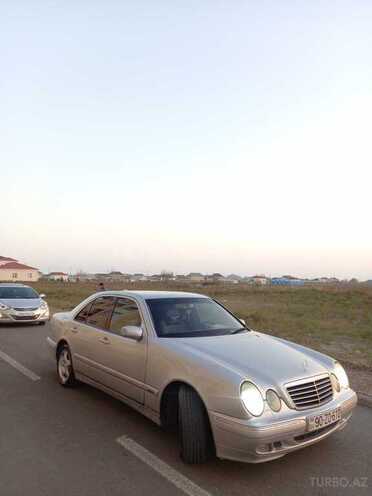 Mercedes E 220 1999, 422,000 km - 2.2 л - Bakı