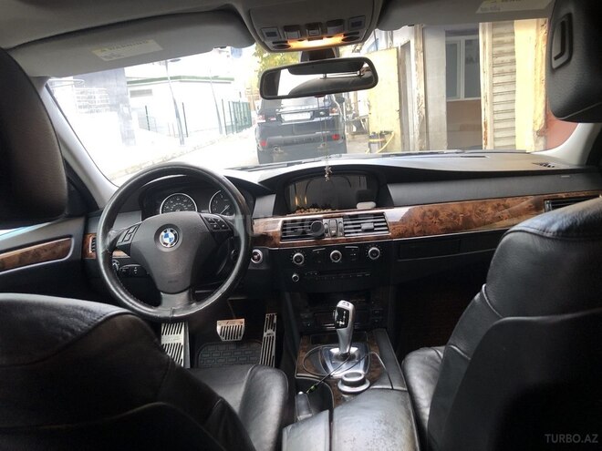 BMW 528 2008, 435,000 km - 3.0 l - Bakı
