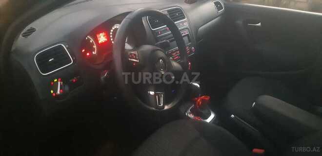 Volkswagen Polo 2012, 300,000 km - 1.6 l - Zaqatala
