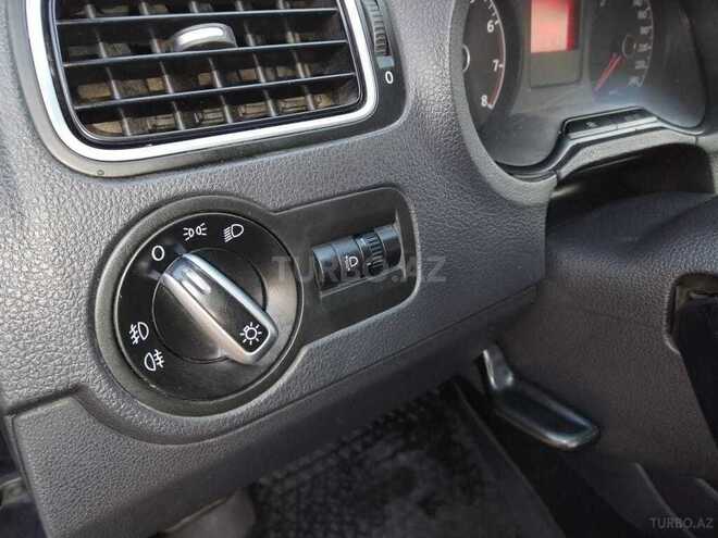 Volkswagen Polo 2012, 300,000 km - 1.6 l - Zaqatala