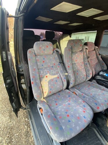 Mercedes Vito 1999, 351,470 km - 2.2 l - Qazax