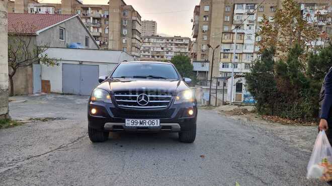Mercedes ML 350 2009, 235,000 km - 3.5 l - Bakı