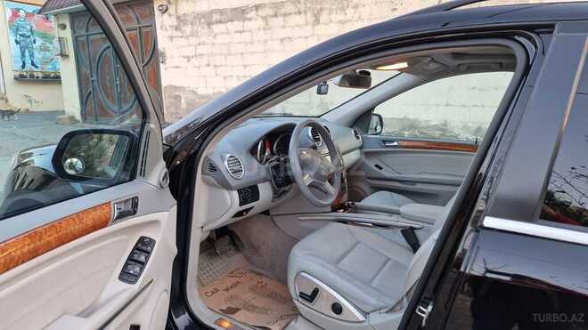 Mercedes ML 350 2009, 235,000 km - 3.5 l - Bakı