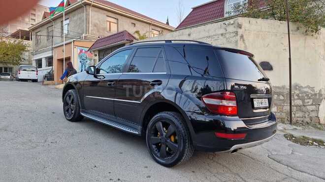 Mercedes ML 350 2009, 235,000 km - 3.5 l - Bakı