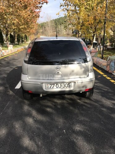 Opel Corsa 2006, 300,000 km - 1.0 л - Şamaxı