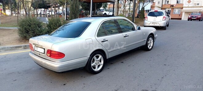 Mercedes E 230 1997, 343,000 km - 2.3 л - Bakı