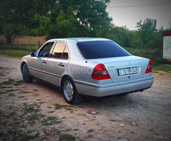 Mercedes C 220 1994, 285,139 km - 2.2 l - Xırdalan