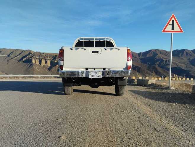 Mitsubishi L200 2007, 277,527 km - 2.5 л - Bakı