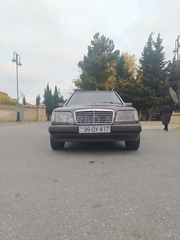Mercedes E 200 1994, 121,346 km - 2.0 l - Bakı