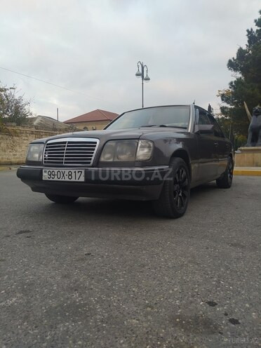 Mercedes E 200 1994, 121,346 km - 2.0 l - Bakı