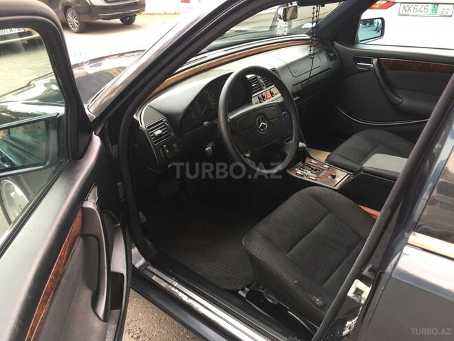 Mercedes C 240 1999, 390,000 km - 2.4 l - Bakı