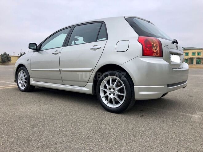 Toyota Corolla 2005, 220,000 km - 1.4 l - Bakı