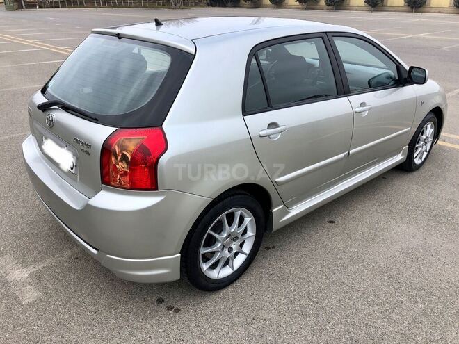 Toyota Corolla 2005, 220,000 km - 1.4 l - Bakı