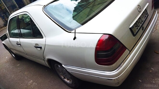 Mercedes C 180 1993, 356,999 km - 1.8 l - Bakı