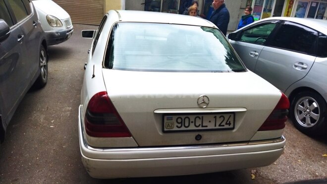 Mercedes C 180 1993, 356,999 km - 1.8 l - Bakı