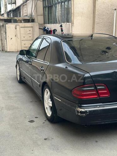 Mercedes E 320 1996, 200,000 km - 3.2 l - Bakı
