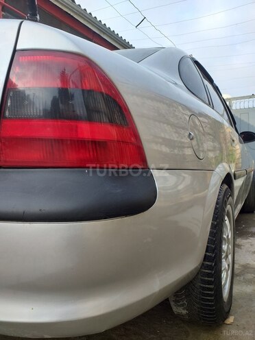 Opel Vectra 1997, 386,253 km - 2.0 l - Bakı