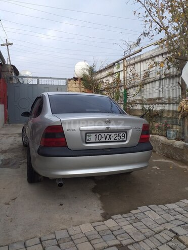 Opel Vectra 1997, 386,253 km - 2.0 l - Bakı