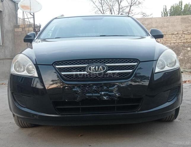 Kia Ceed 2009, 214,240 km - 1.6 л - Tovuz