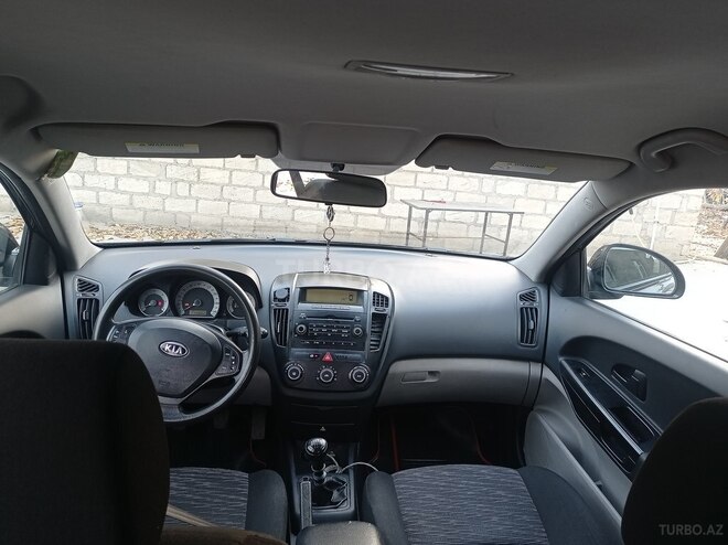Kia Ceed 2009, 214,240 km - 1.6 л - Tovuz