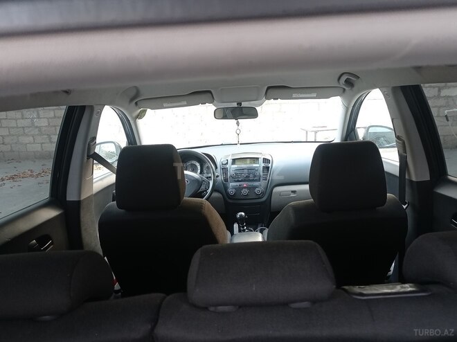 Kia Ceed 2009, 214,240 km - 1.6 л - Tovuz