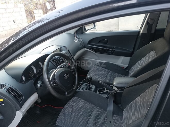 Kia Ceed 2009, 214,240 km - 1.6 л - Tovuz