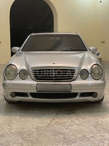 Mercedes E 320 1999, 269,000 km - 3.2 l - Şəmkir