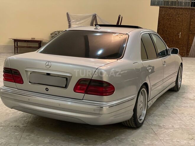 Mercedes E 320 1999, 269,000 km - 3.2 l - Şəmkir