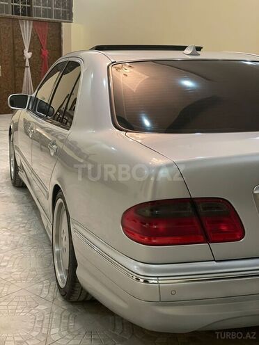 Mercedes E 320 1999, 269,000 km - 3.2 l - Şəmkir