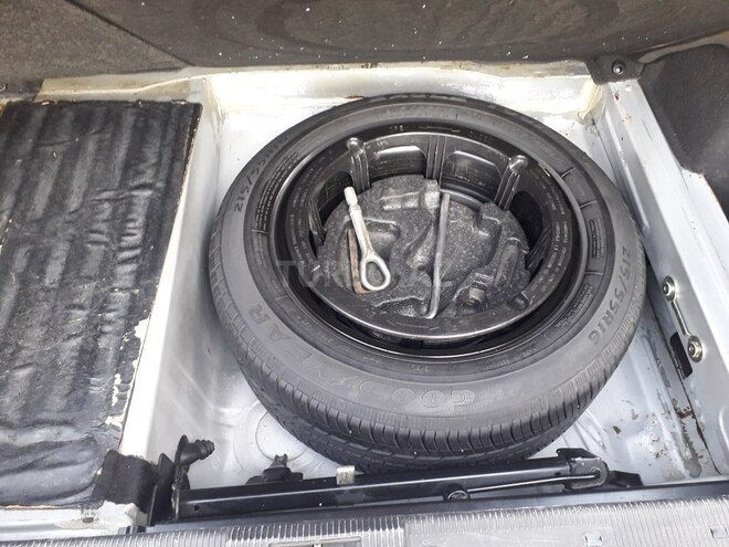 Mercedes E 320 1999, 269,000 km - 3.2 l - Şəmkir