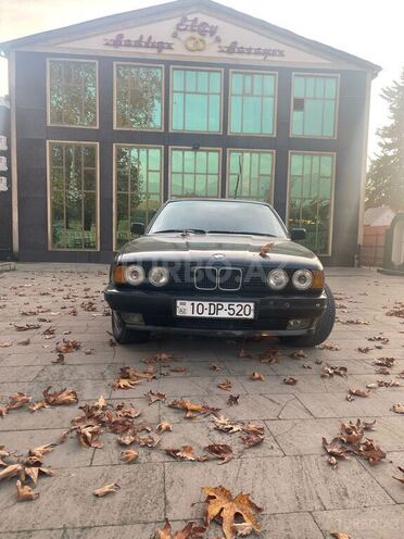 BMW 525 1992, 477,754 km - 2.5 l - İsmayıllı