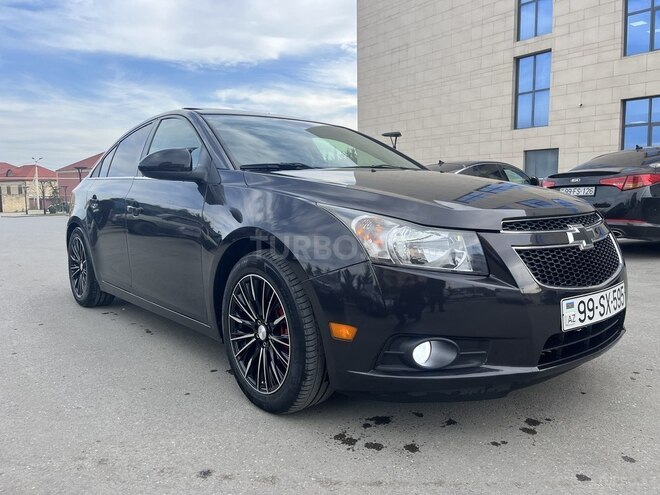 Chevrolet Cruze 2013, 175,009 km - 1.4 l - Quba
