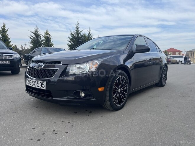 Chevrolet Cruze 2013, 175,009 km - 1.4 l - Quba