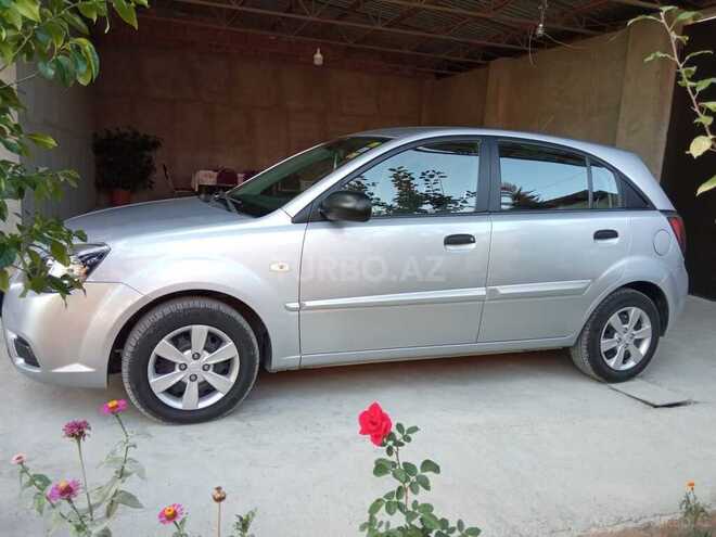 Kia Rio 2009, 140,000 km - 1.4 l - İsmayıllı