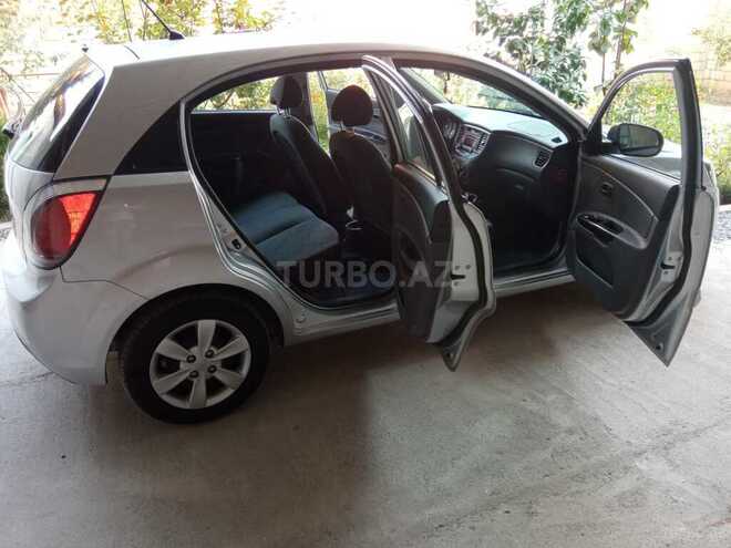 Kia Rio 2009, 140,000 km - 1.4 l - İsmayıllı