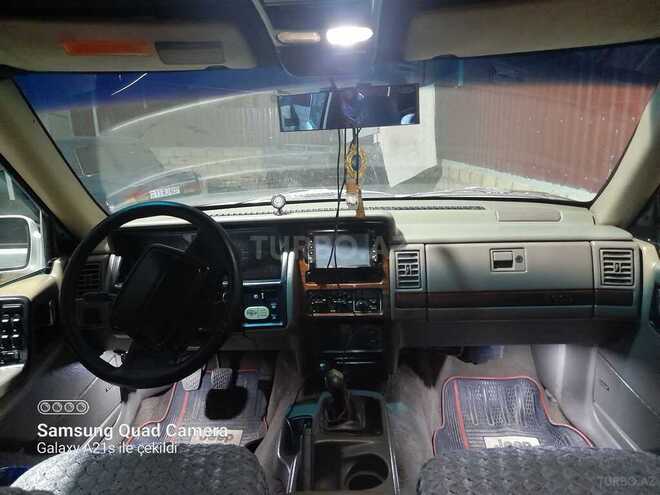 Jeep Cherokee 1999, 250,000 km - 2.5 л - Beyləqan