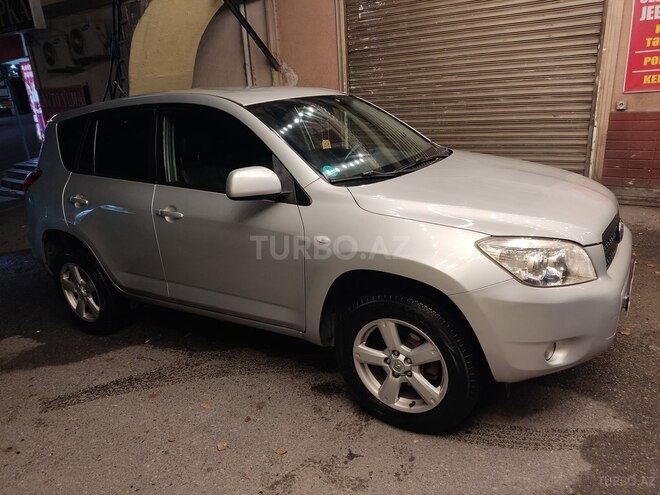 Toyota RAV4 2006, 257,000 km - 2.0 л - Bakı