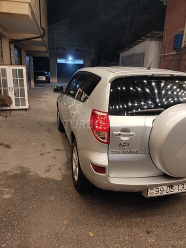 Toyota RAV4 2006, 257,000 km - 2.0 л - Bakı
