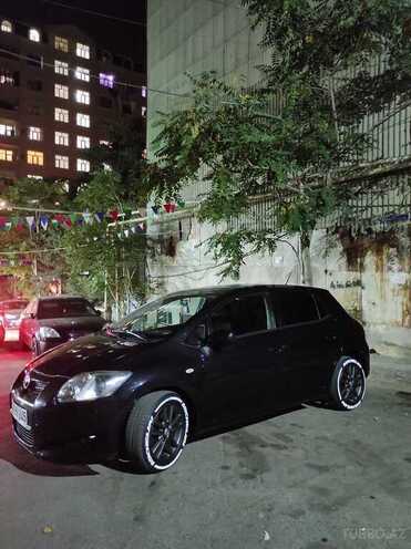 Toyota Auris 2008, 245,000 km - 1.4 l - Bakı