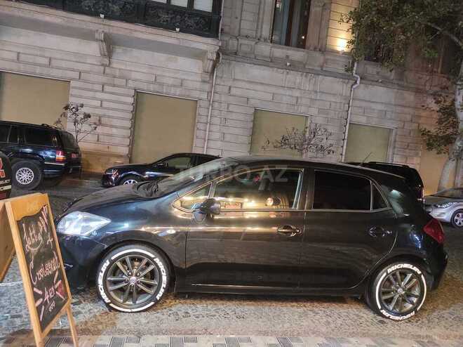 Toyota Auris 2008, 245,000 km - 1.4 l - Bakı