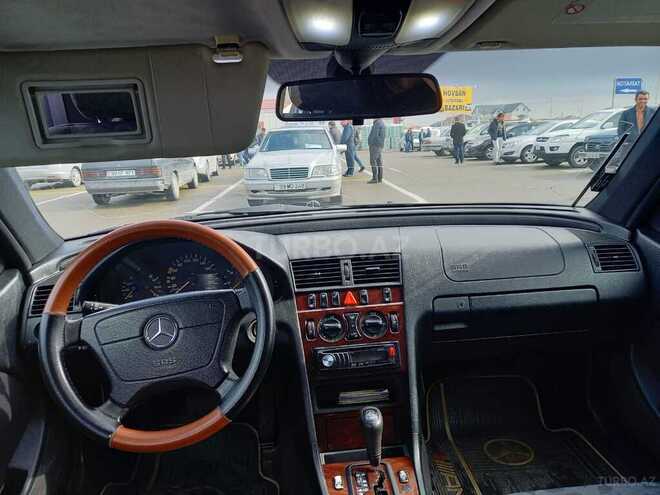 Mercedes C 250 1999, 240,000 km - 2.5 л - Bakı