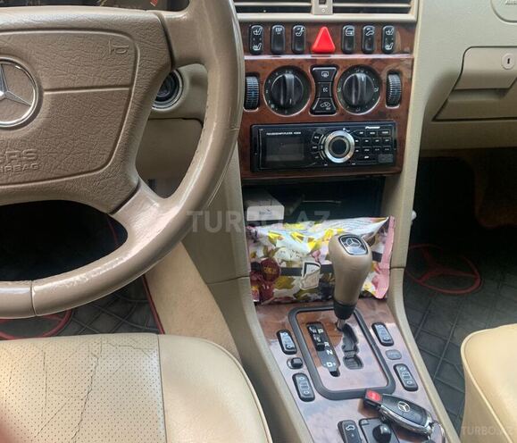 Mercedes C 230 1999, 187,564 km - 2.3 л - Bakı