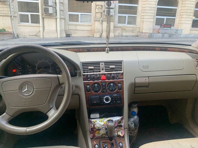 Mercedes C 230 1999, 187,564 km - 2.3 л - Bakı