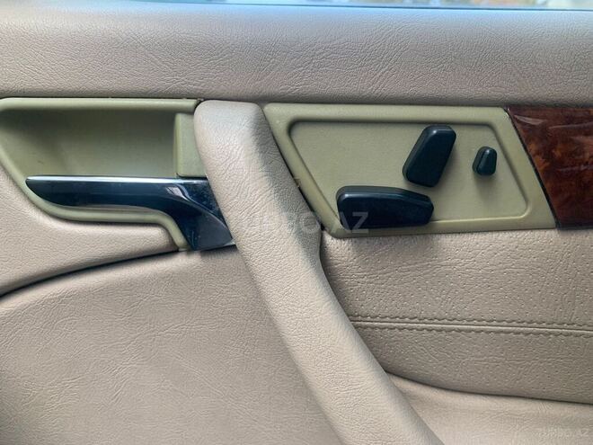 Mercedes C 230 1999, 187,564 km - 2.3 л - Bakı