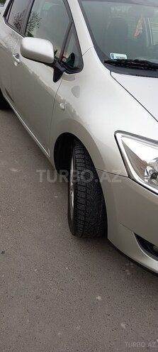 Toyota Auris 2007, 243,000 km - 1.4 l - Bakı