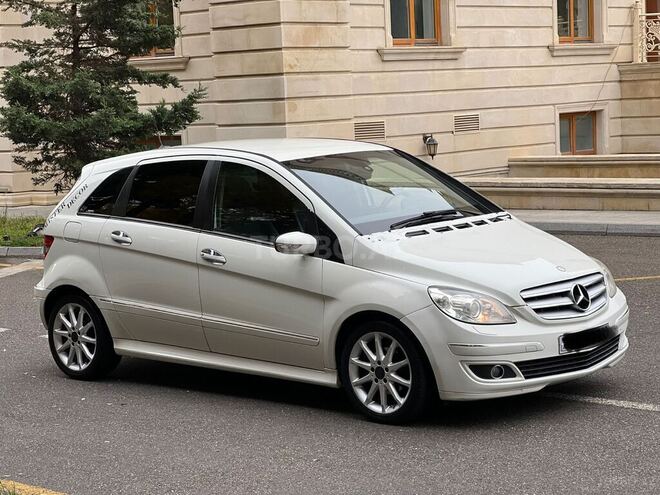 Mercedes B 170 2007, 203,560 km - 1.7 l - Bakı