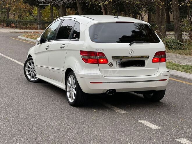 Mercedes B 170 2007, 203,560 km - 1.7 l - Bakı