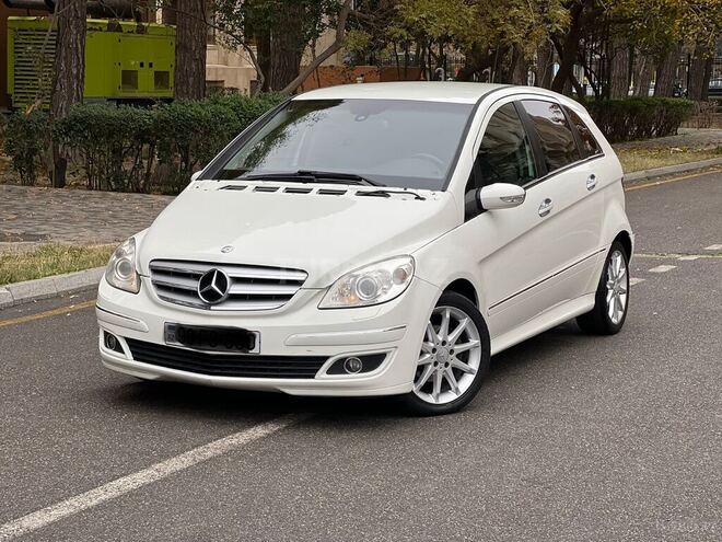 Mercedes B 170 2007, 203,560 km - 1.7 l - Bakı