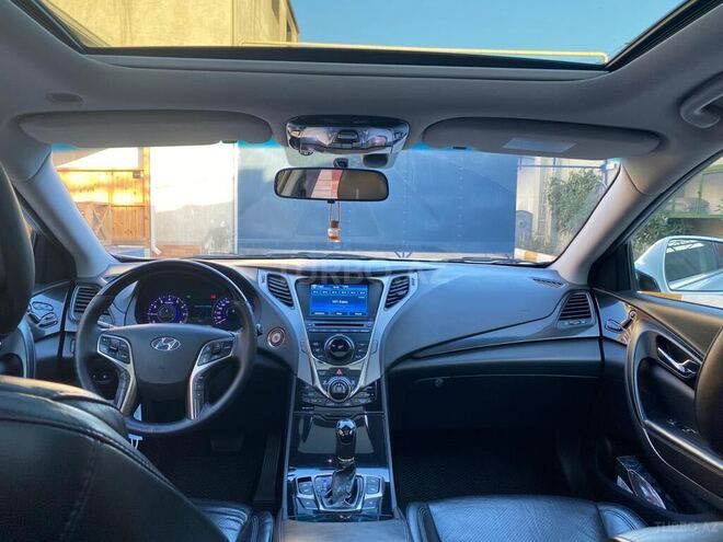 Hyundai Grandeur 2013, 230,000 km - 3.0 л - Bakı